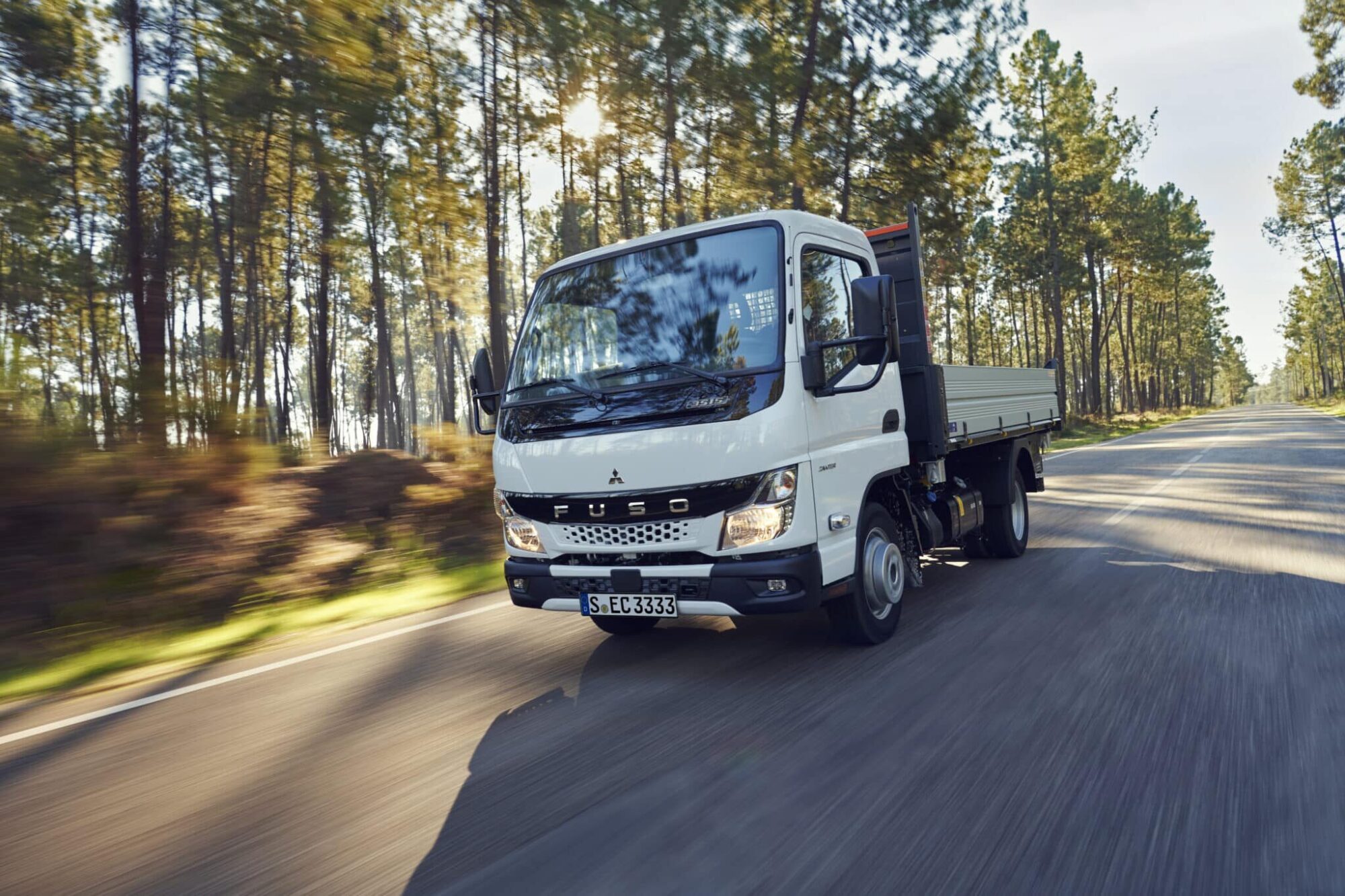 FUSO Canter 3 5 Tonnen fuso-canter-3-5-tonnen